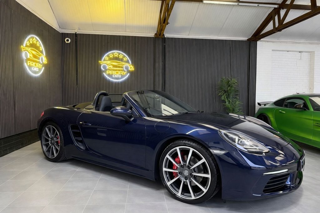 Used Porsche Boxster 2018 for sale - 78102835: Photo 2