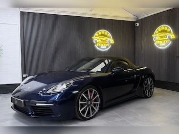 Used Porsche Boxster 2018 for sale - 78102835: Photo