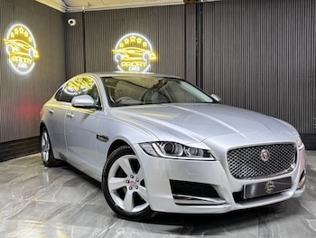 2020 (20) - 2.0d Portfolio Saloon 4dr Diesel Auto Euro 6 (s/s) (180 ps)