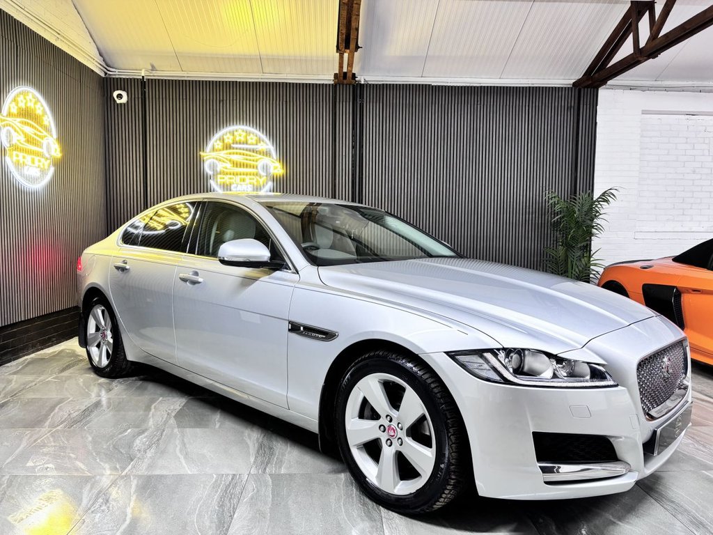 Used Jaguar XF 2020 for sale - 77341726: Photo 2
