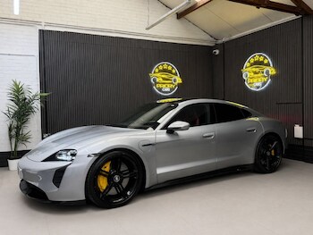 Used Porsche Taycan 2020 for sale - 79155474: Photo