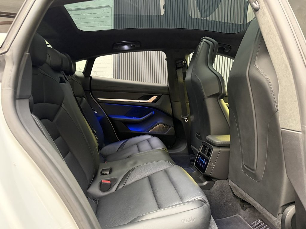 Used Porsche Taycan 2020 for sale - 77820700: Photo 11