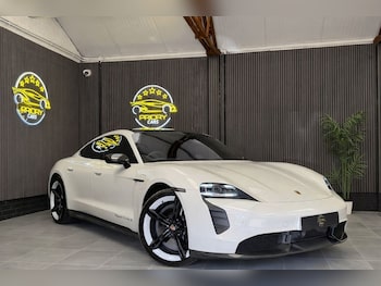 Used Porsche Taycan 2020 for sale - 77820700: Photo