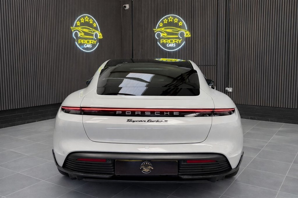 Used Porsche Taycan 2020 for sale - 77820700: Photo 5