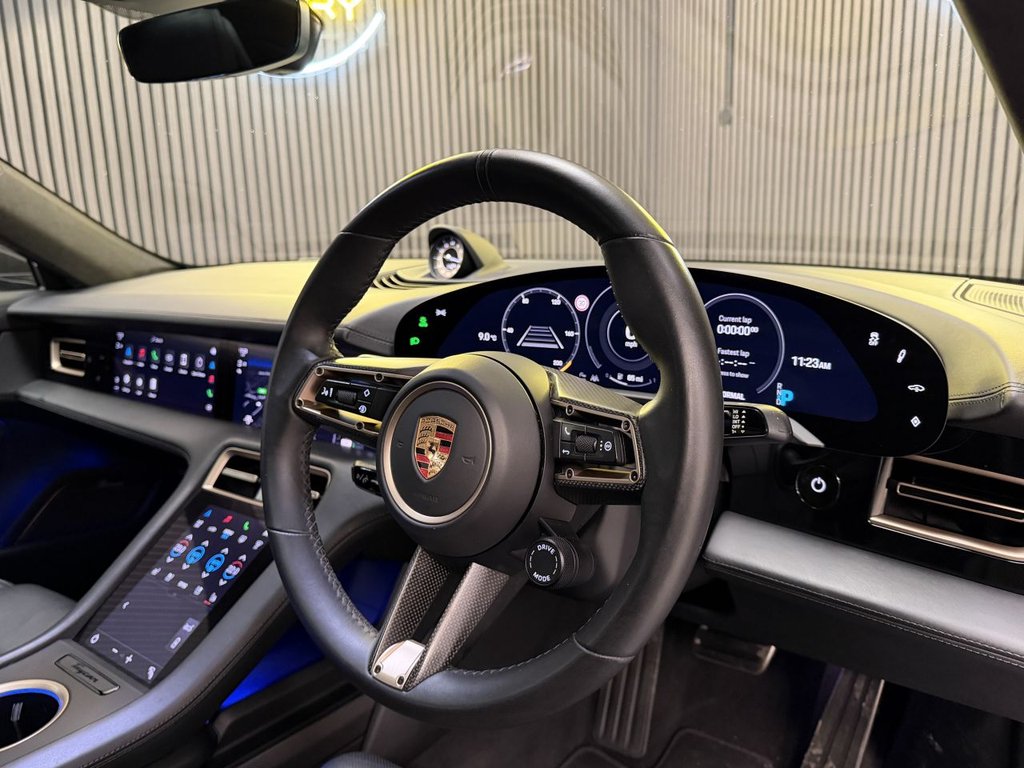 Used Porsche Taycan 2020 for sale - 77820700: Photo 8