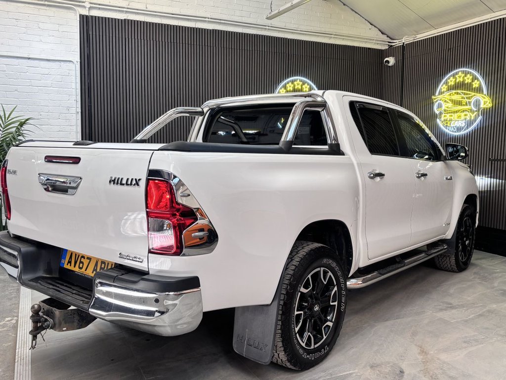 Used Toyota Hilux 2017 for sale - 77208344: Photo 6