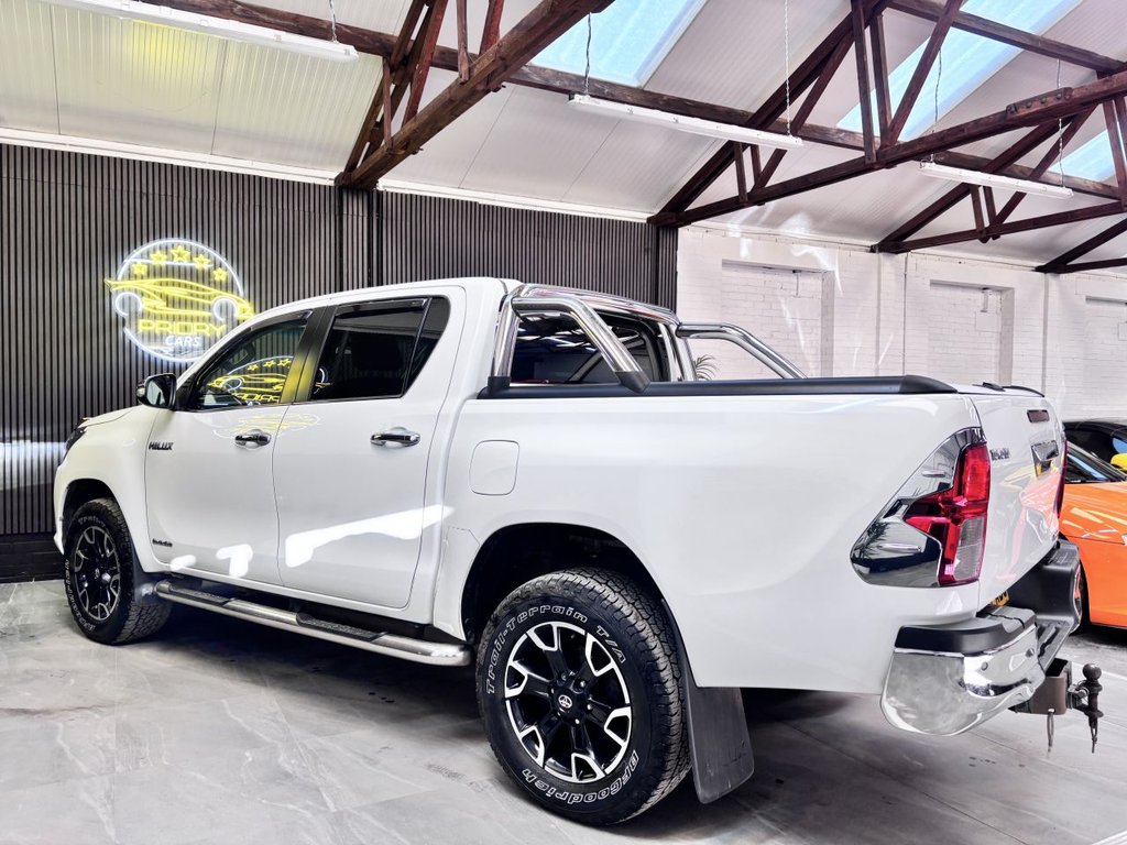 Used Toyota Hilux 2017 for sale - 77208344: Photo 7