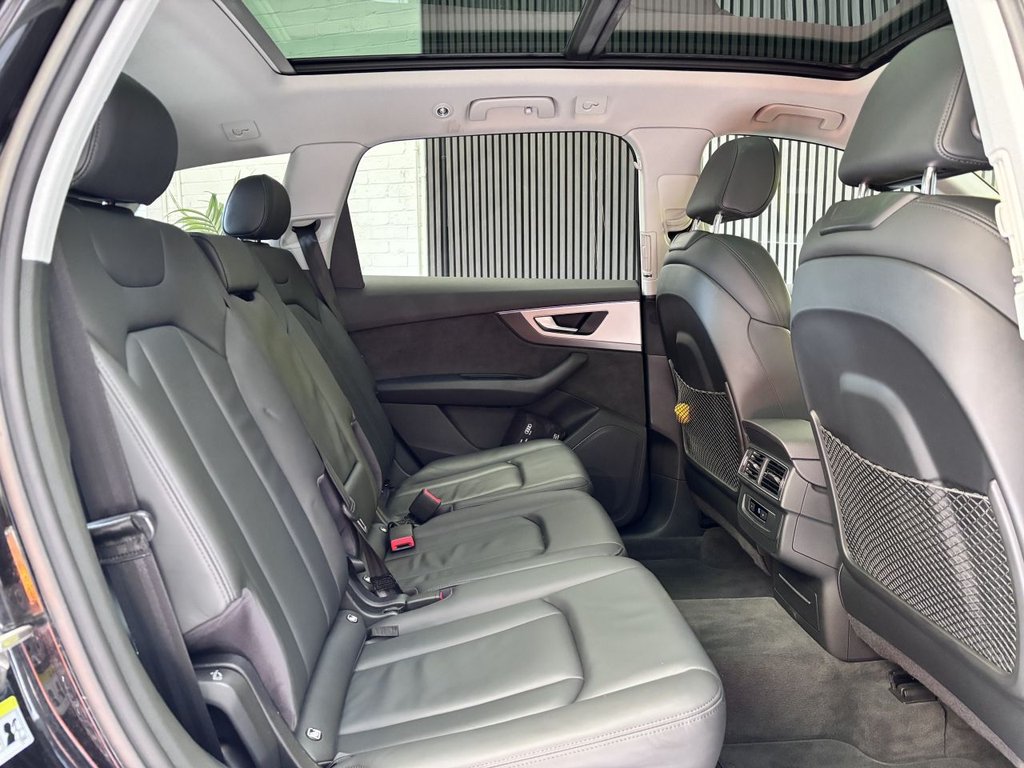 Used Audi Q7 2017 for sale - 77436890: Photo 11