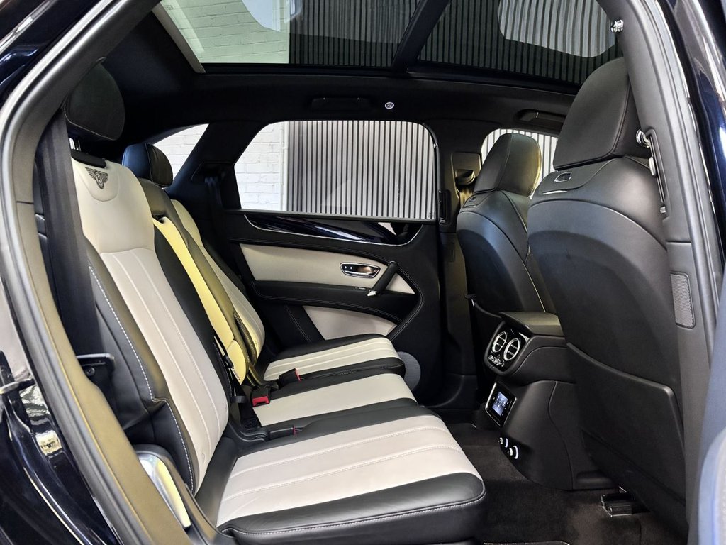Used Bentley Bentayga 2019 for sale - 77208430: Photo 11