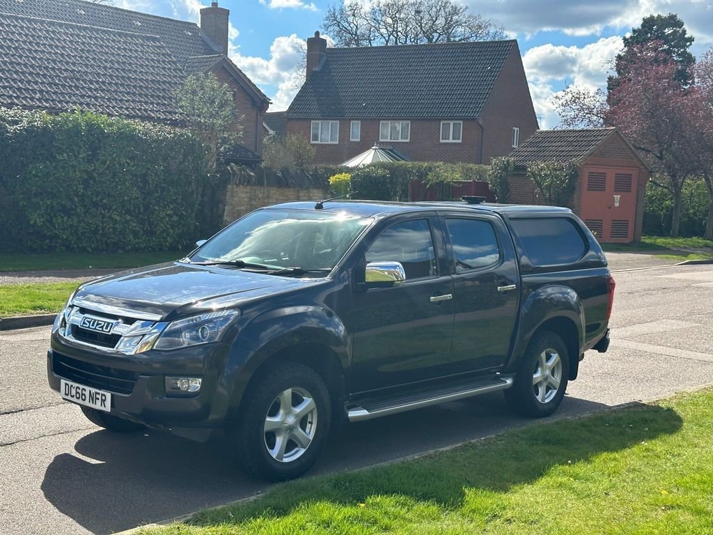 Used Isuzu D-Max 2017 for sale - 77208319: Photo 2