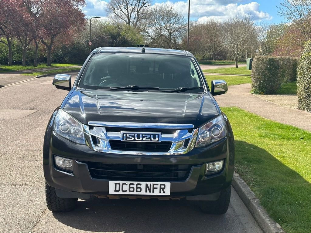 Used Isuzu D-Max 2017 for sale - 77208319: Photo 8