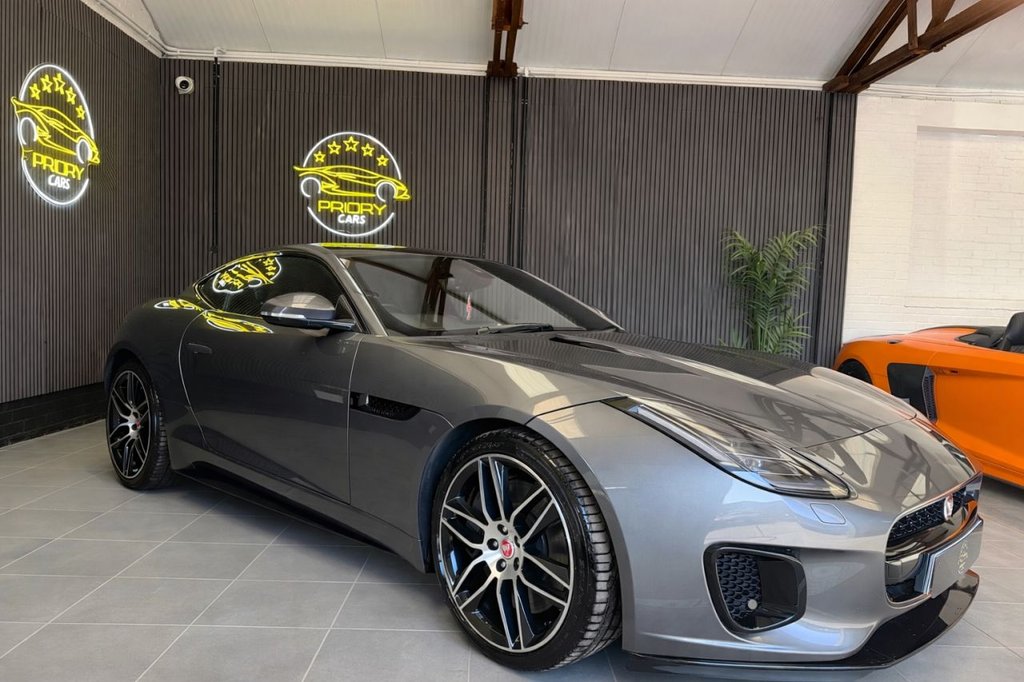 Used Jaguar F-Type 2018 for sale - 77765178: Photo 2