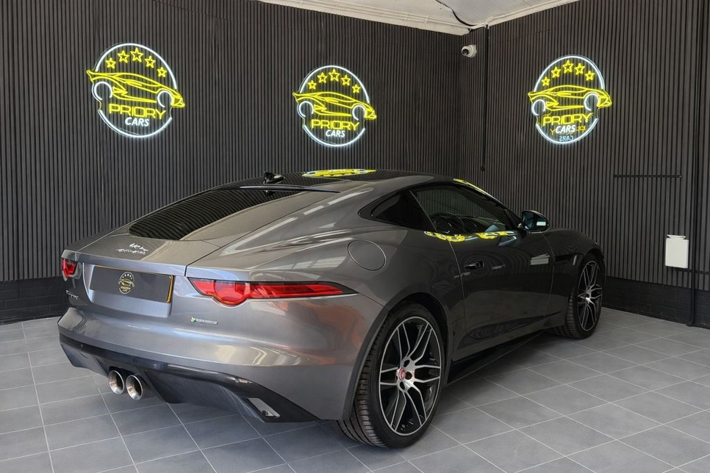 Used Jaguar F-Type 2018 for sale - 77765178: Photo 7