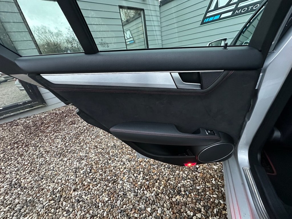 Used Mercedes-Benz C Class 2013 for sale - 77520805: Photo 16