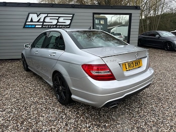 Used Mercedes-Benz C Class 2013 for sale - 77520805: Photo