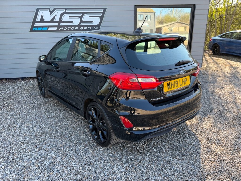 Used Ford Fiesta 2019 for sale - 78153599: Photo 3