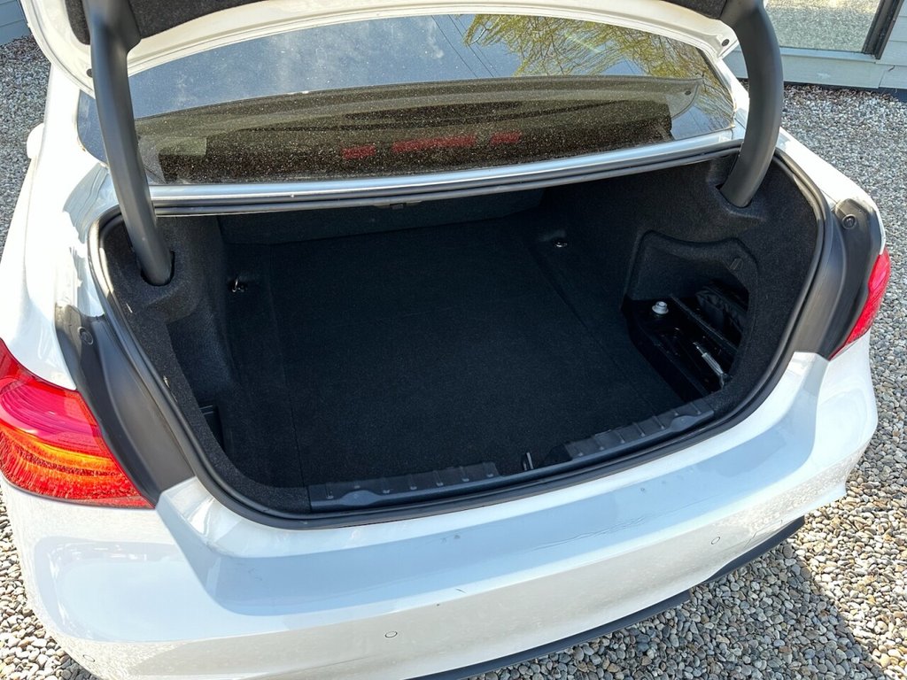 Used BMW 3 Series 2017 for sale - 77734499: Photo 17