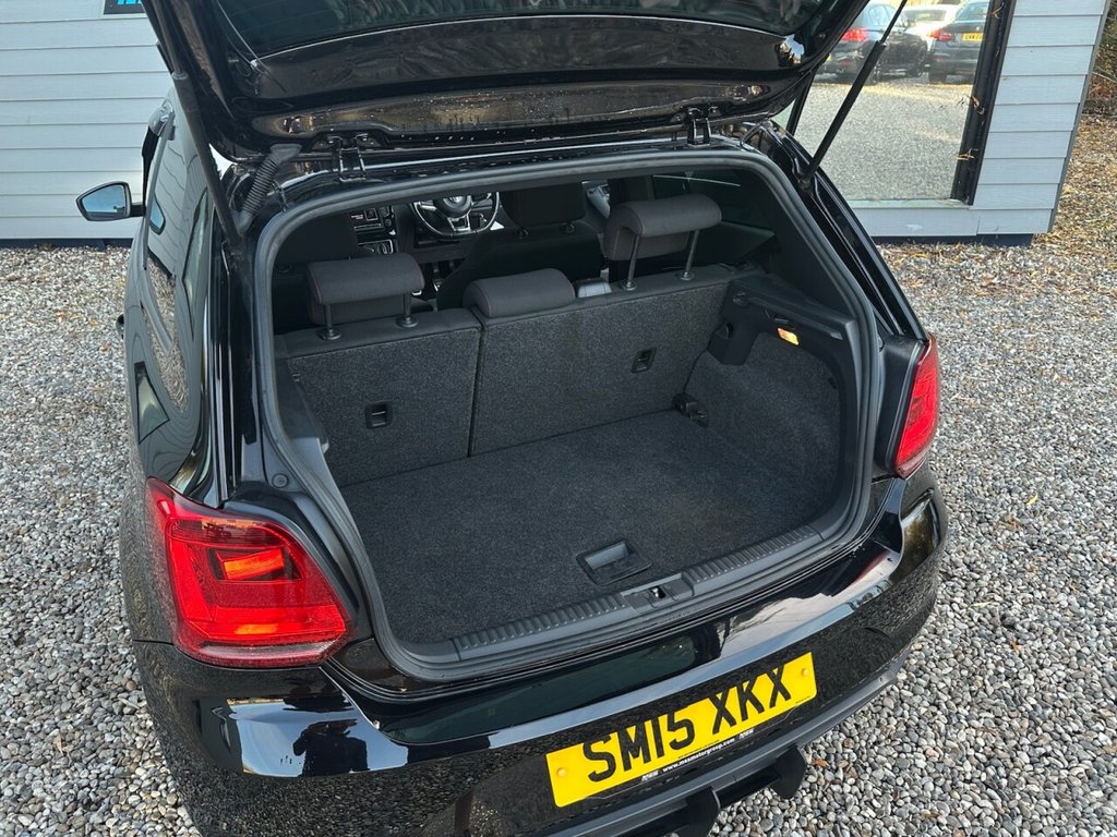 Used Volkswagen Polo 2015 for sale - 76520788: Photo 17