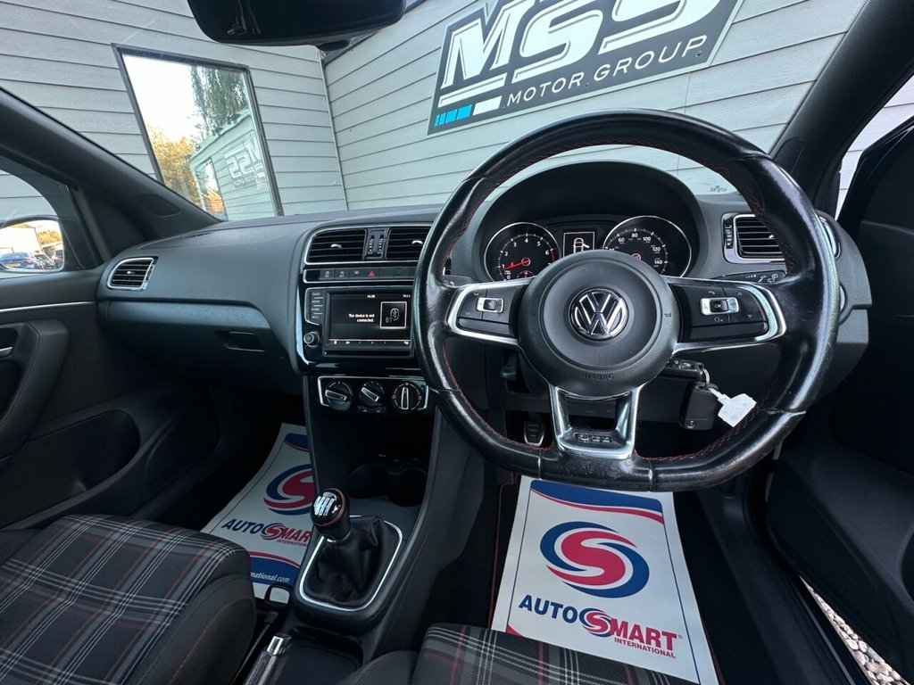Used Volkswagen Polo 2015 for sale - 76520788: Photo 18