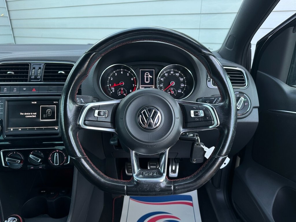 Used Volkswagen Polo 2015 for sale - 76520788: Photo 19