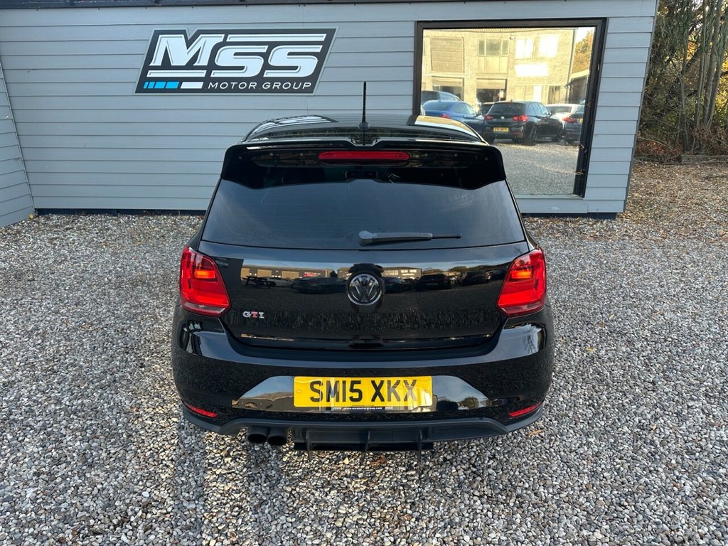 Used Volkswagen Polo 2015 for sale - 76520788: Photo 4