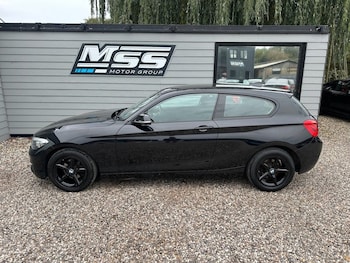 Used BMW 1 Series 2017 for sale - 76313270: Photo 2