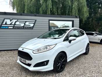 2015 (15) - 1.0 EcoBoost 125 Titanium 3dr