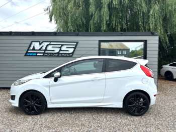 Used Ford Fiesta 2015 for sale - 75159136: Photo