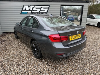 Used BMW 3 Series 2018 for sale - 77654674: Photo