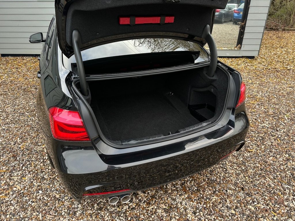 Used BMW 3 Series 2017 for sale - 76923521: Photo 19