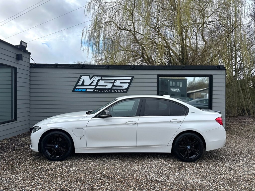 Used BMW 3 Series 2017 for sale - 77703603: Photo 2