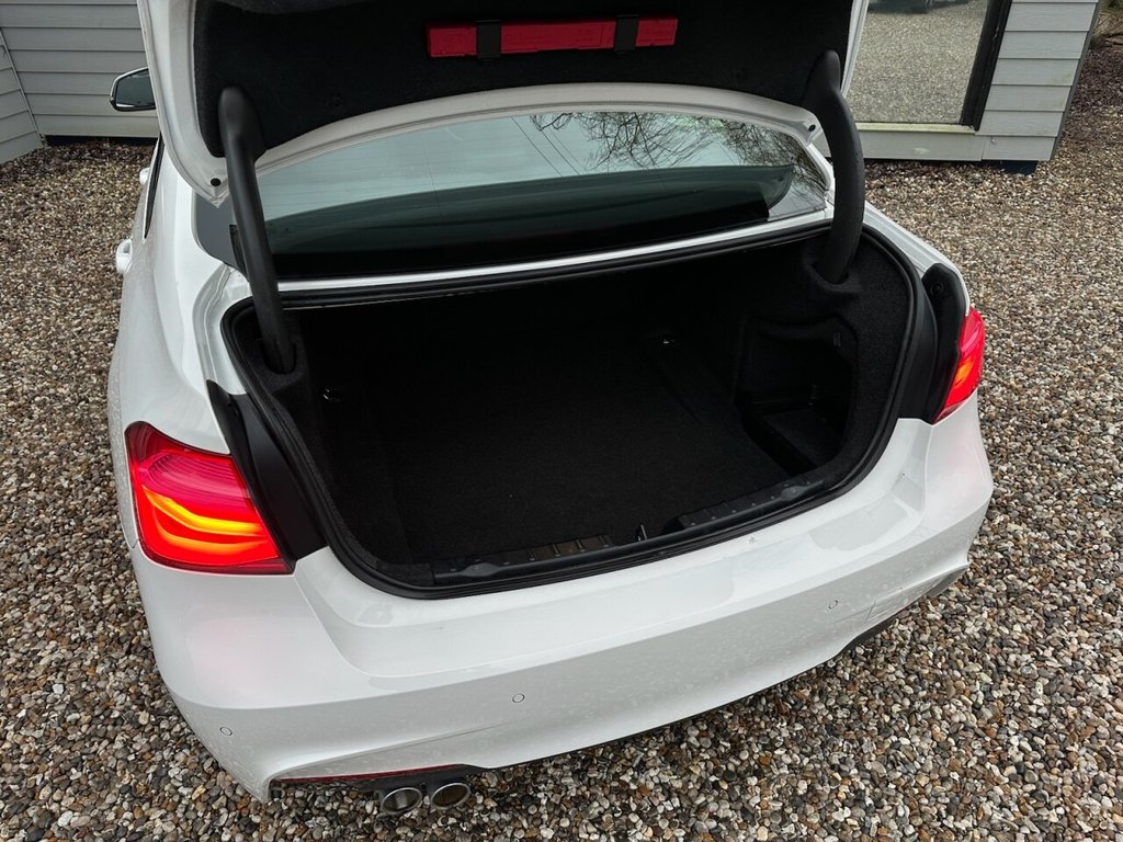 Used BMW 3 Series 2016 for sale - 77608843: Photo 17