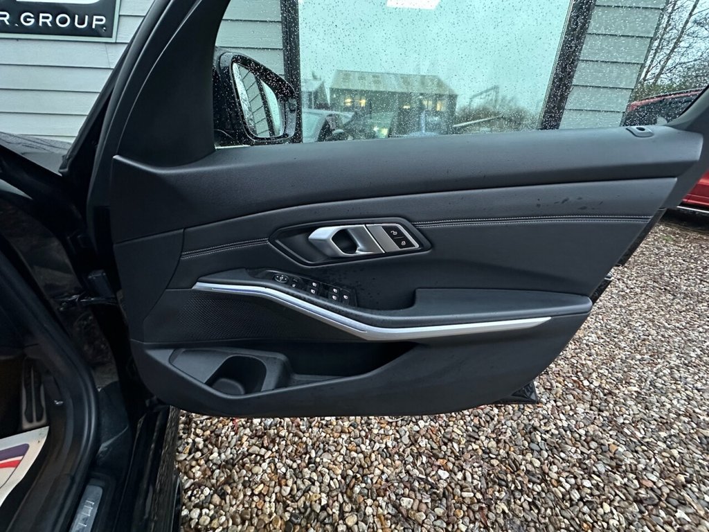 Used BMW 3 Series 2019 for sale - 77153606: Photo 11