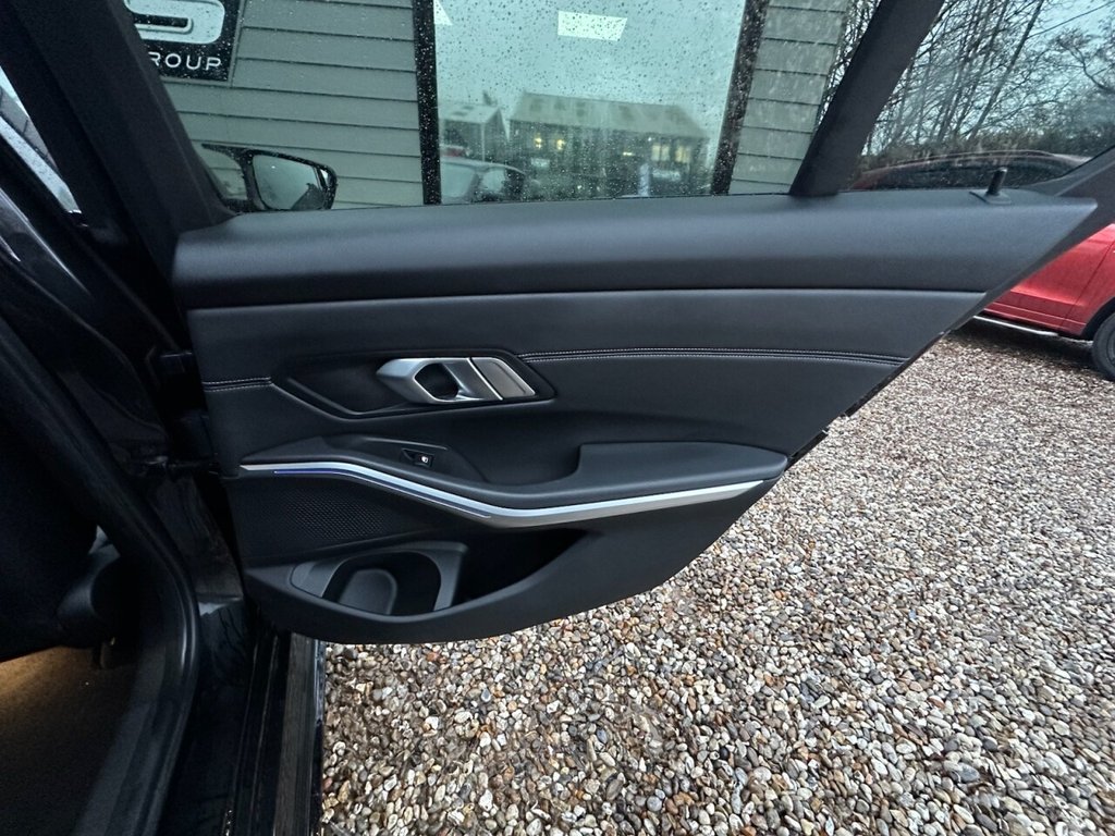 Used BMW 3 Series 2019 for sale - 77153606: Photo 18