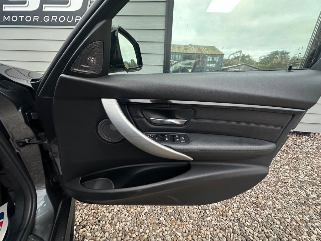 Used BMW 3 Series 2016 for sale - 76291763: Photo 11