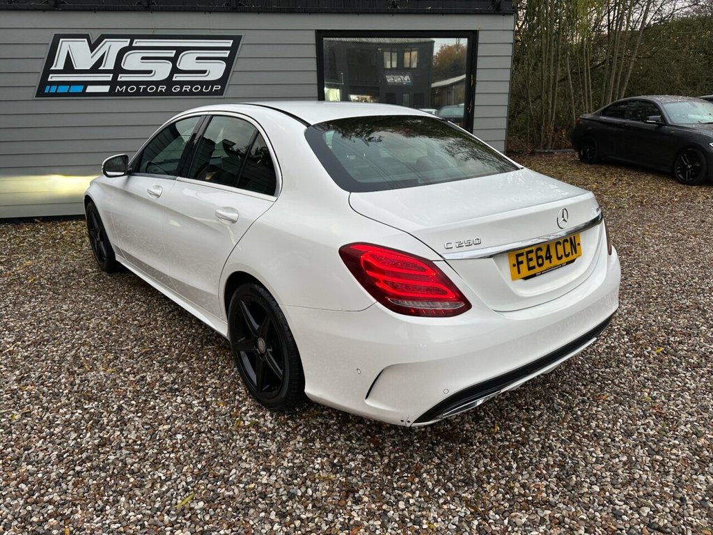 Used Mercedes-Benz C Class 2014 for sale - 76751110: Photo 3