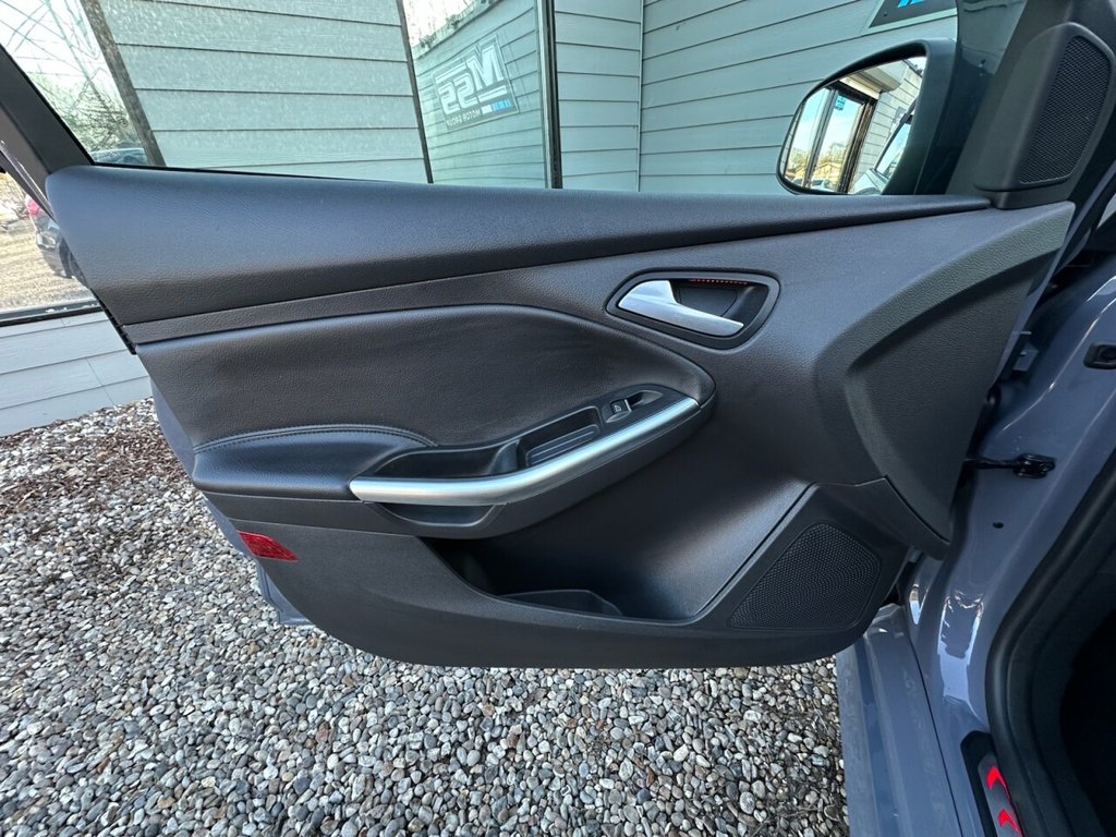 Used Ford Focus 2015 for sale - 77734117: Photo 16