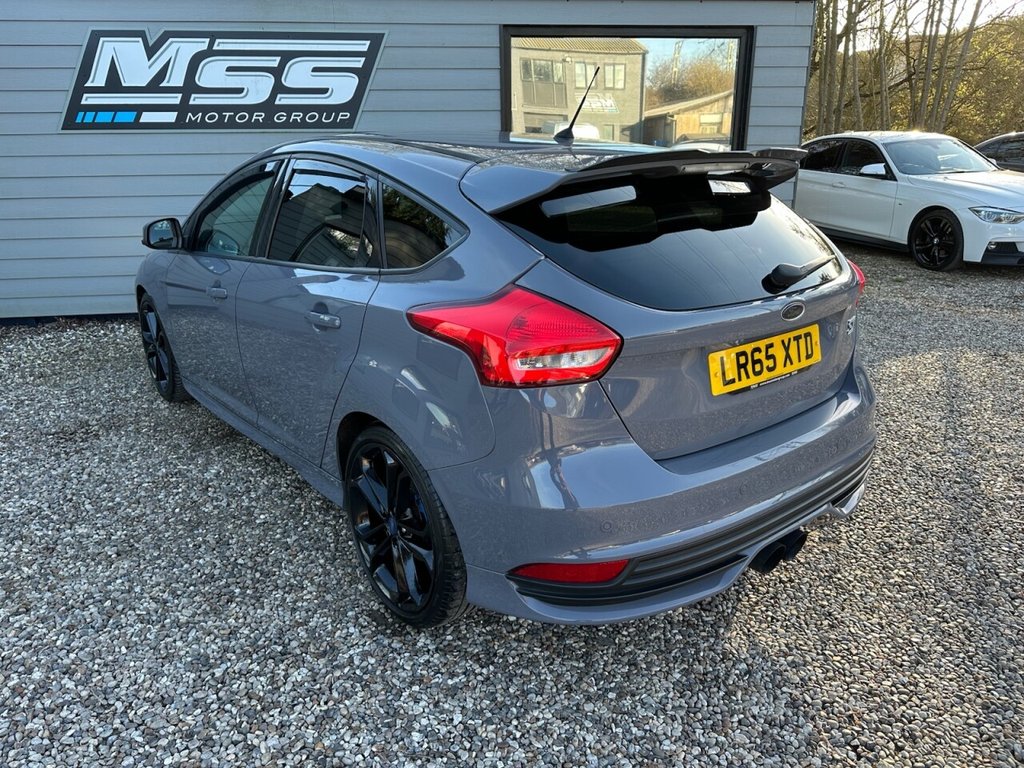 Used Ford Focus 2015 for sale - 77734117: Photo 3