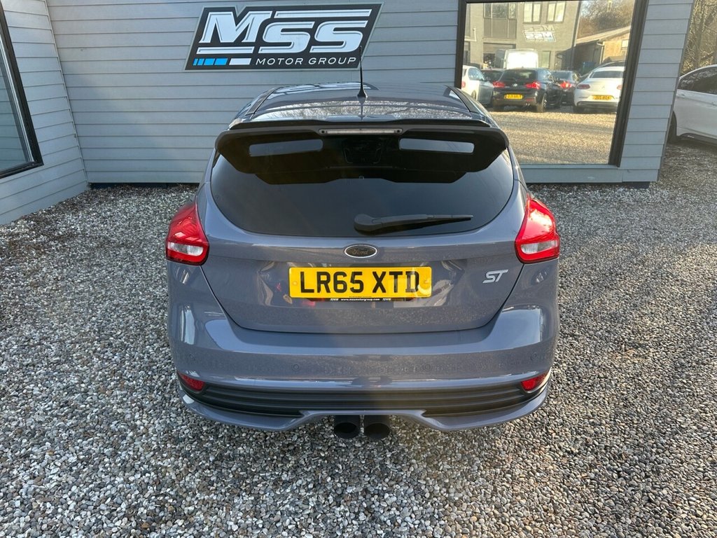 Used Ford Focus 2015 for sale - 77734117: Photo 4