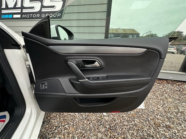 Used Volkswagen CC 2013 for sale - 76202690: Photo 11