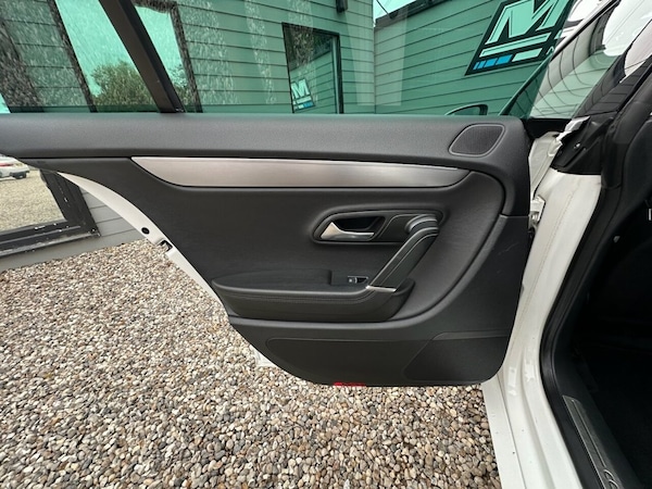 Used Volkswagen CC 2013 for sale - 76202690: Photo 16