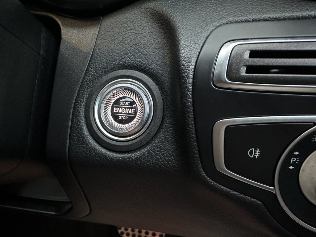 Used Mercedes-Benz C Class 2019 for sale - 77139462: Photo 23