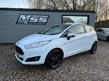 Used Ford Fiesta 2017 for sale - 77673442: Photo