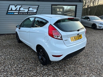 Used Ford Fiesta 2017 for sale - 77673442: Photo