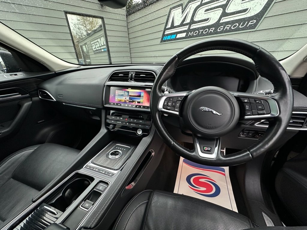 Used Jaguar F-Pace 2017 for sale - 77407758: Photo 22