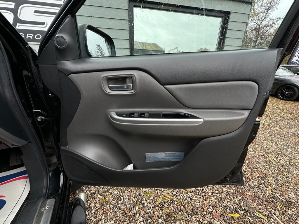 Used Mitsubishi L200 2016 for sale - 76751389: Photo 11