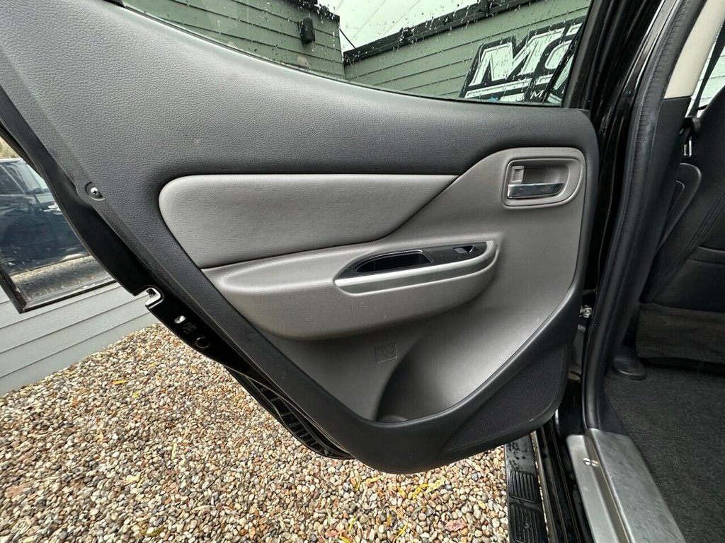 Used Mitsubishi L200 2016 for sale - 76751389: Photo 16