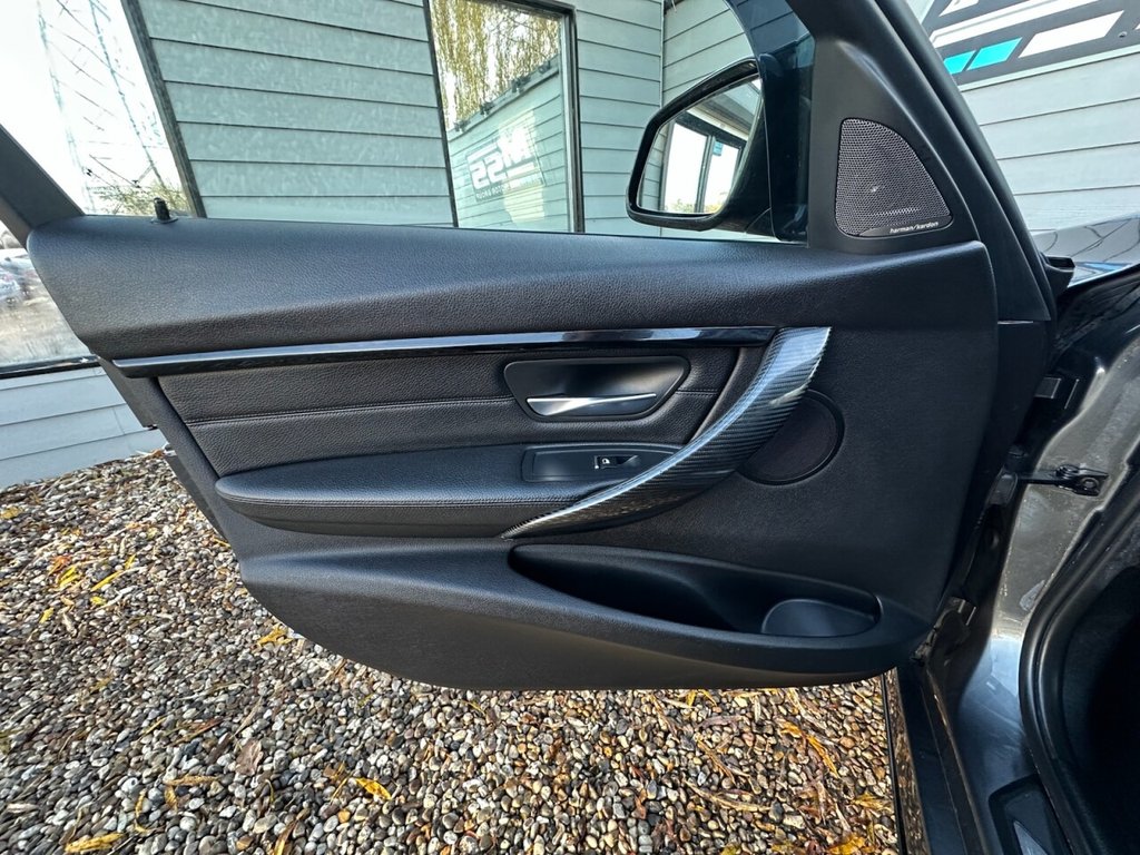 Used BMW 3 Series 2016 for sale - 76910081: Photo 15