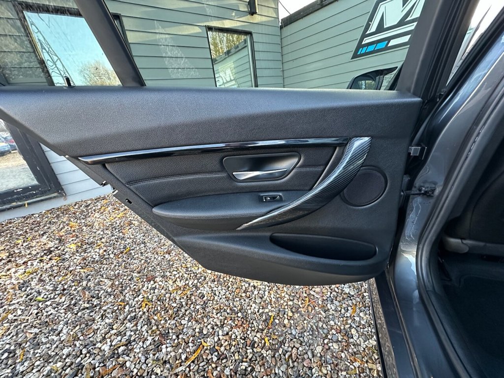 Used BMW 3 Series 2016 for sale - 76910081: Photo 20