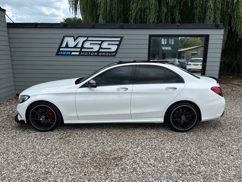 Used Mercedes-Benz C Class 2017 for sale - 77080472: Photo 2